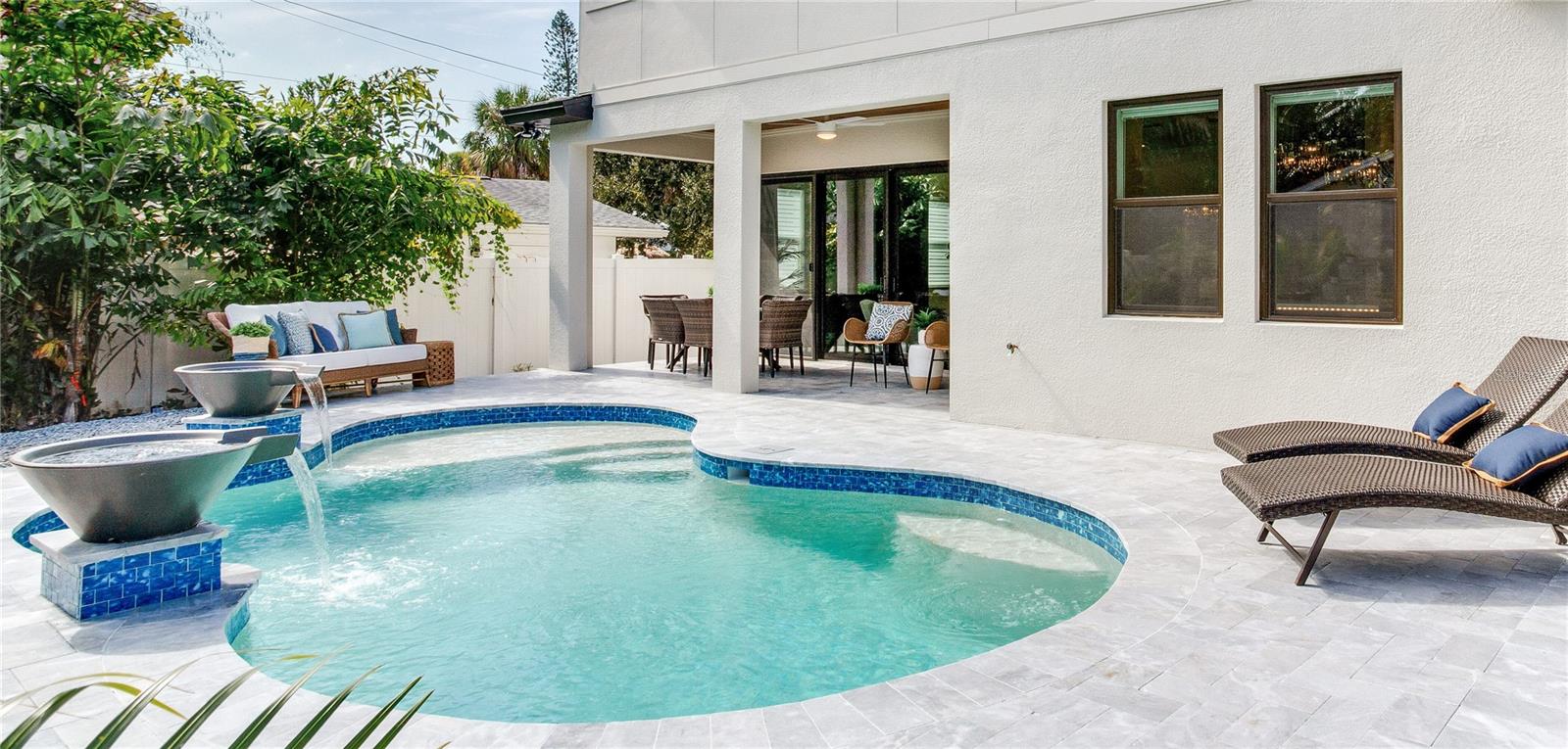 Image 6 of 33 For 2824 52nd Street S