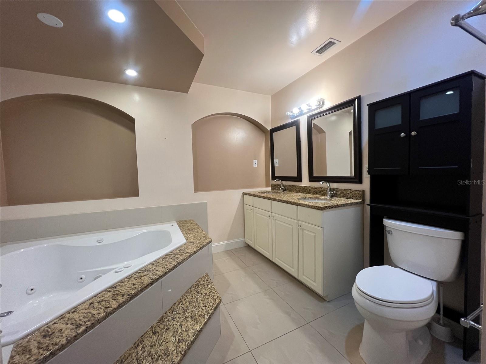 Image 4 of 38 For 6231 63rd Street N