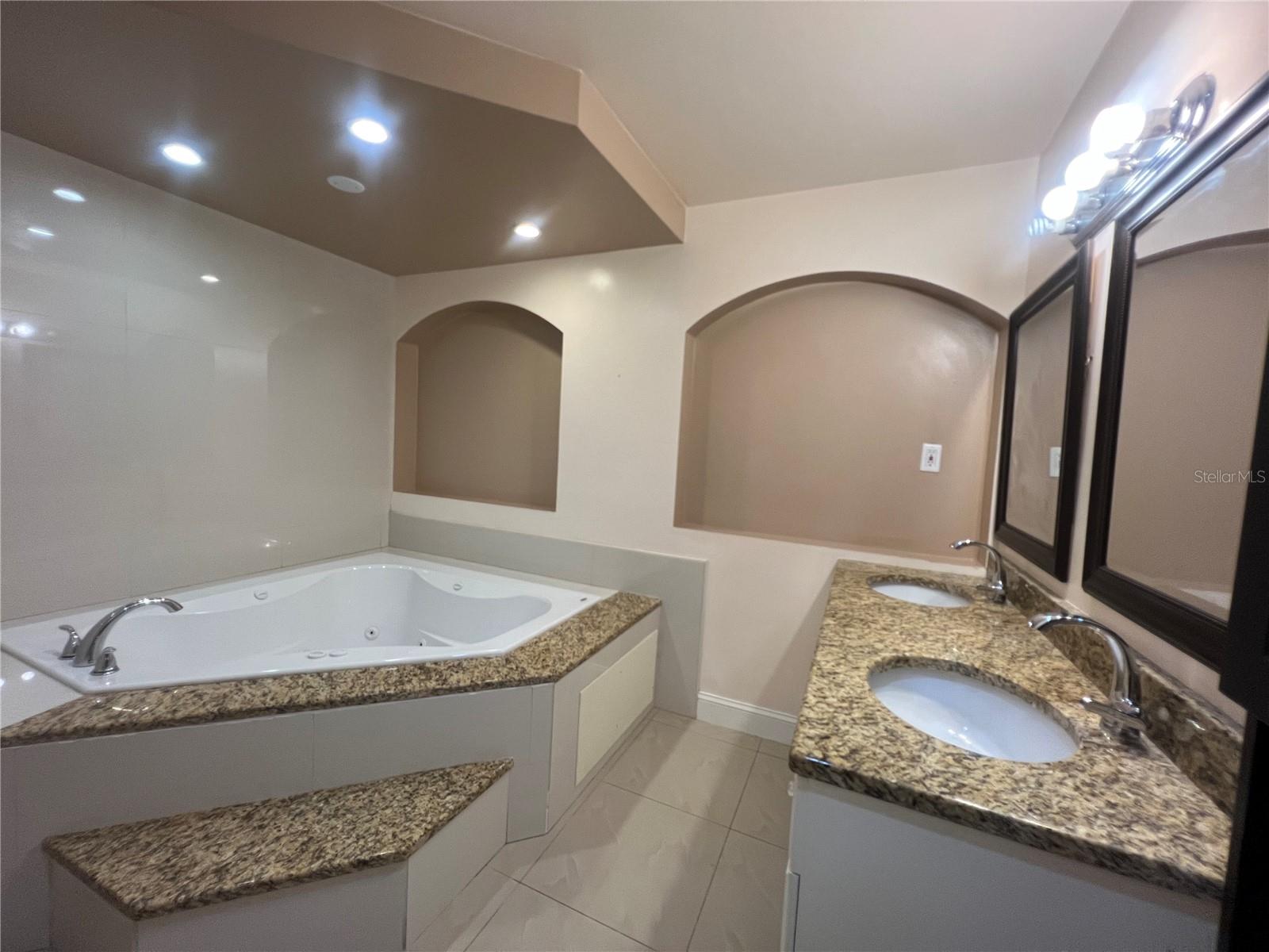 Image 9 of 38 For 6231 63rd Street N