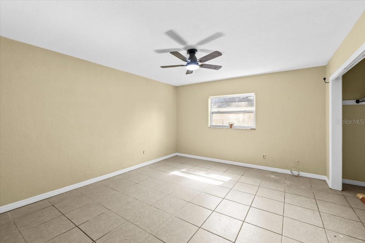 Image 12 of 41 For 6900 9th Avenue N