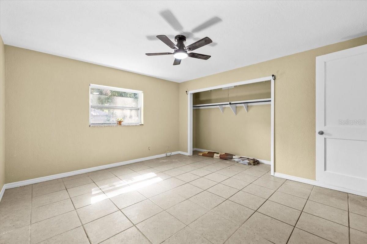 Image 13 of 41 For 6900 9th Avenue N