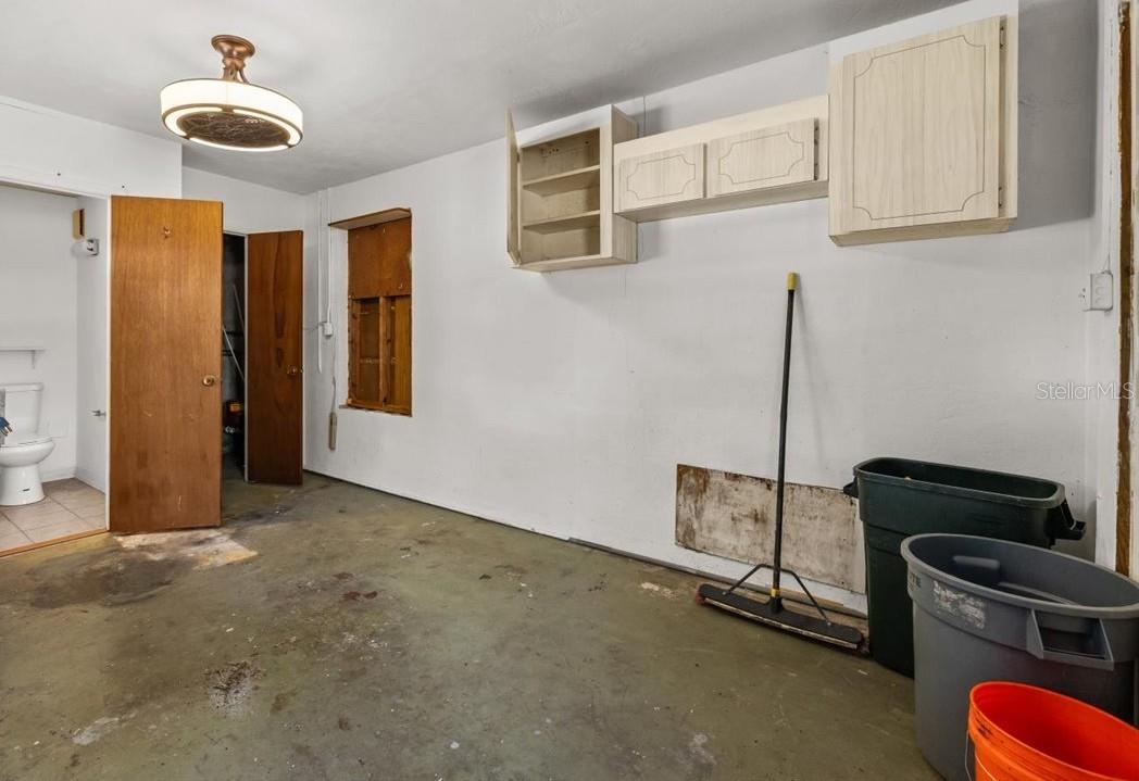 Image 30 of 41 For 6900 9th Avenue N