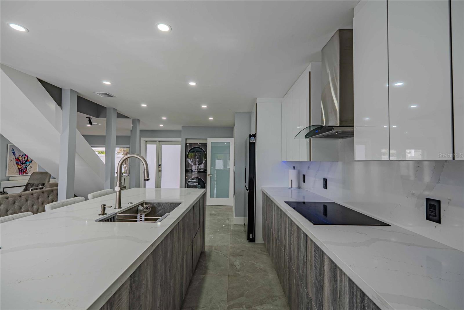 Image 16 of 48 For 18662 56th Avenue