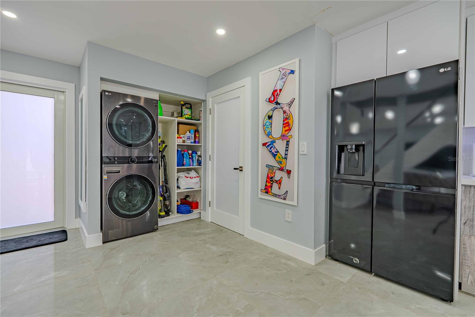 Image 17 of 48 For 18662 56th Avenue