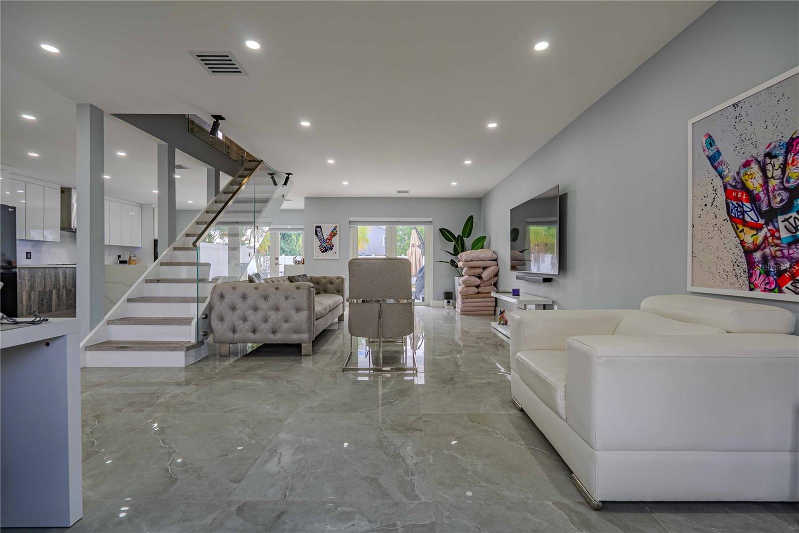 Image 8 of 48 For 18662 56th Avenue