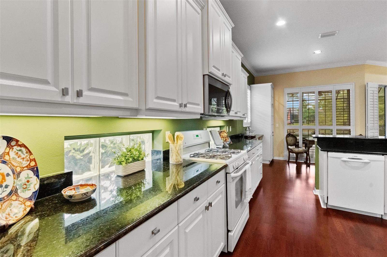 Image 20 of 48 For 7241 Orchid Island Place