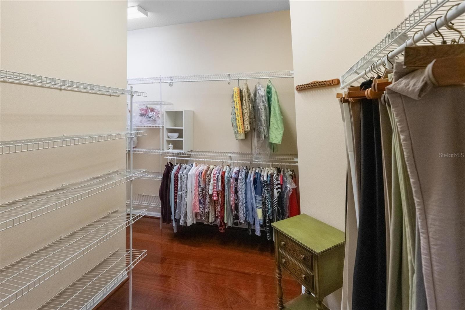 Image 33 of 48 For 7241 Orchid Island Place