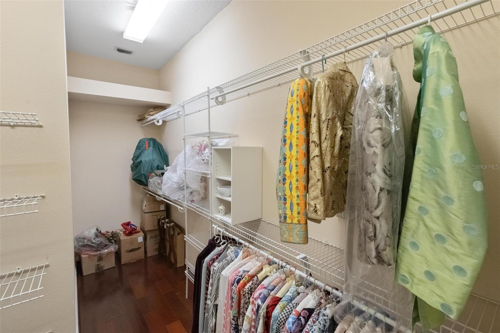 Image 34 of 48 For 7241 Orchid Island Place