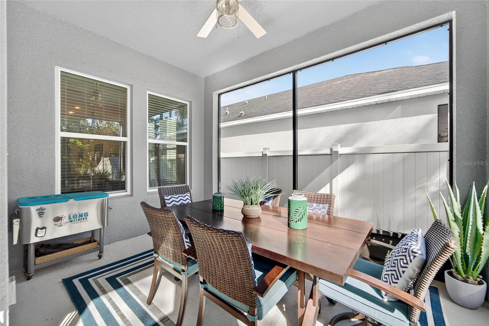 Listing photo id 8 for 10521 Alcon Blue Drive