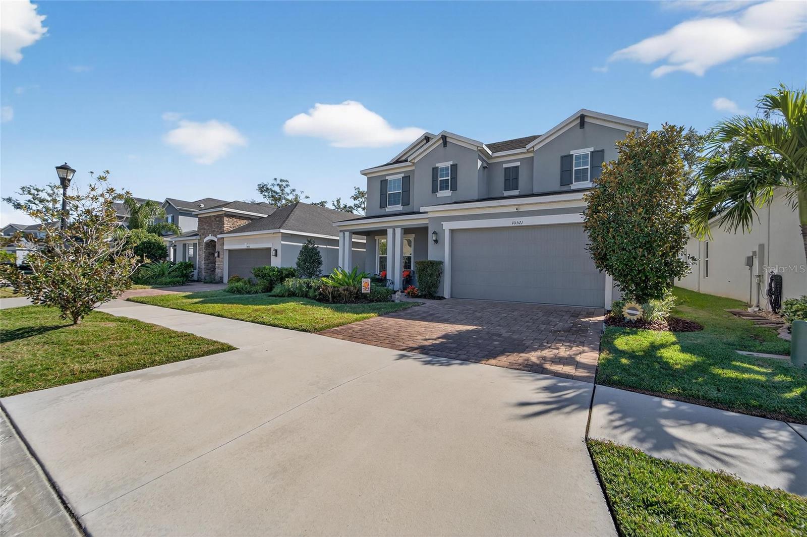 Listing photo id 88 for 10521 Alcon Blue Drive