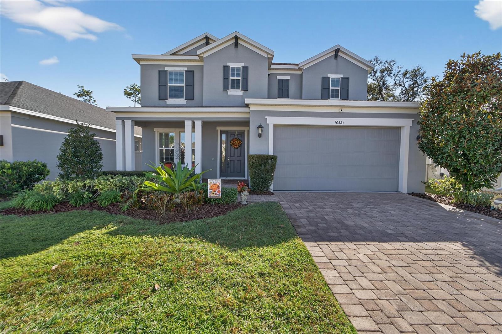 Listing photo id 89 for 10521 Alcon Blue Drive