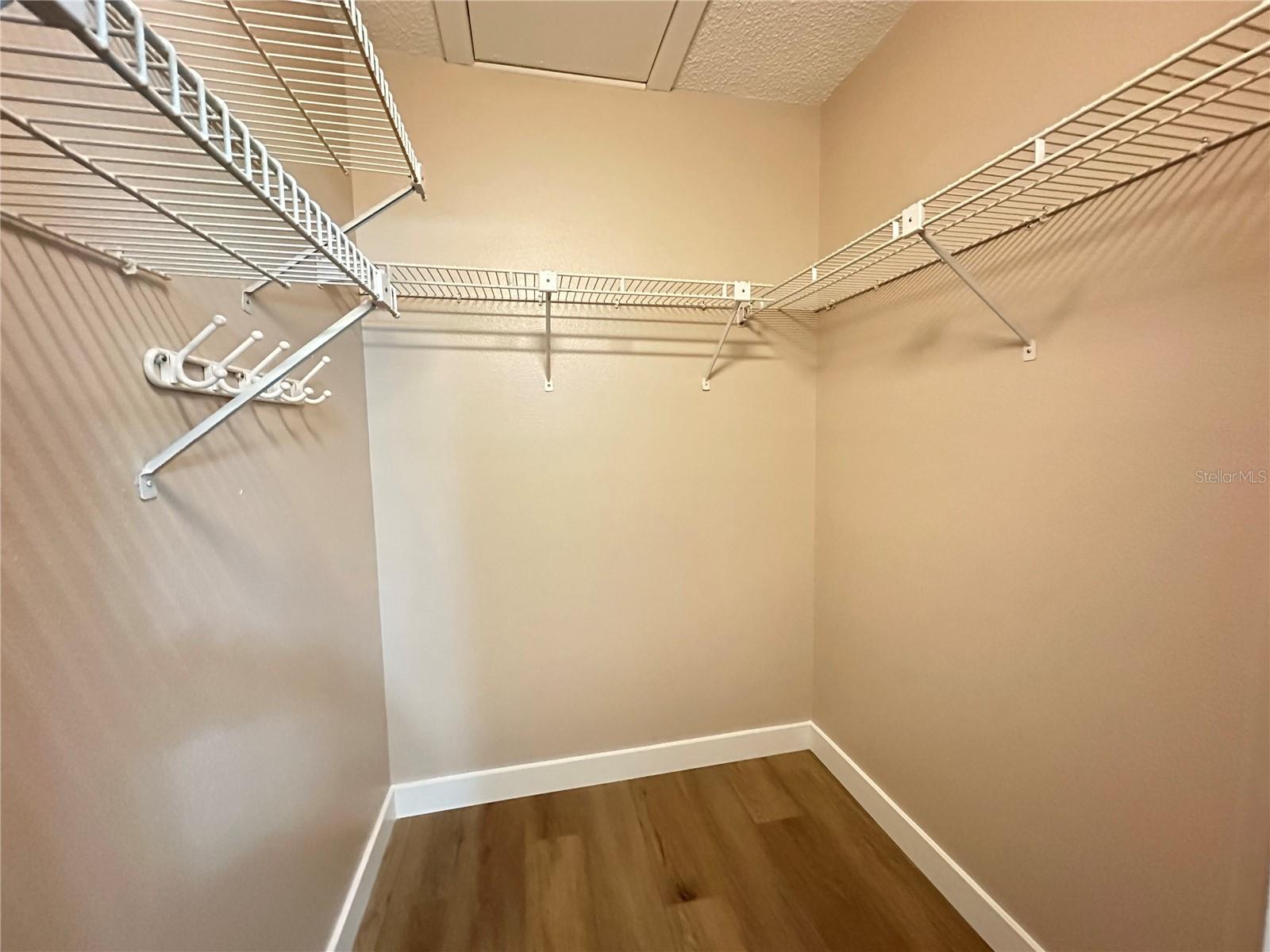 Image 10 of 25 For 10740 43rd Street N 401