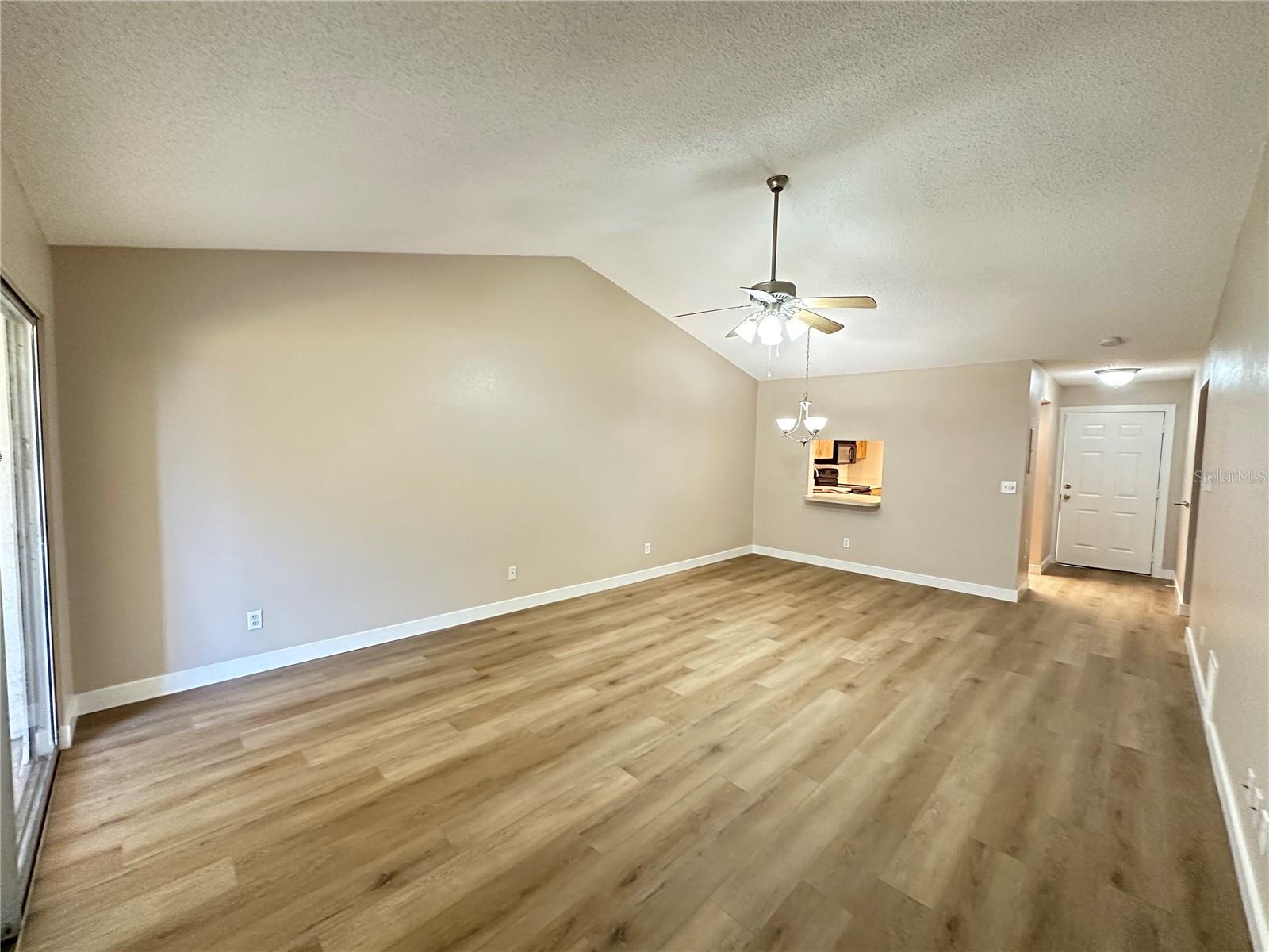 Image 17 of 25 For 10740 43rd Street N 401