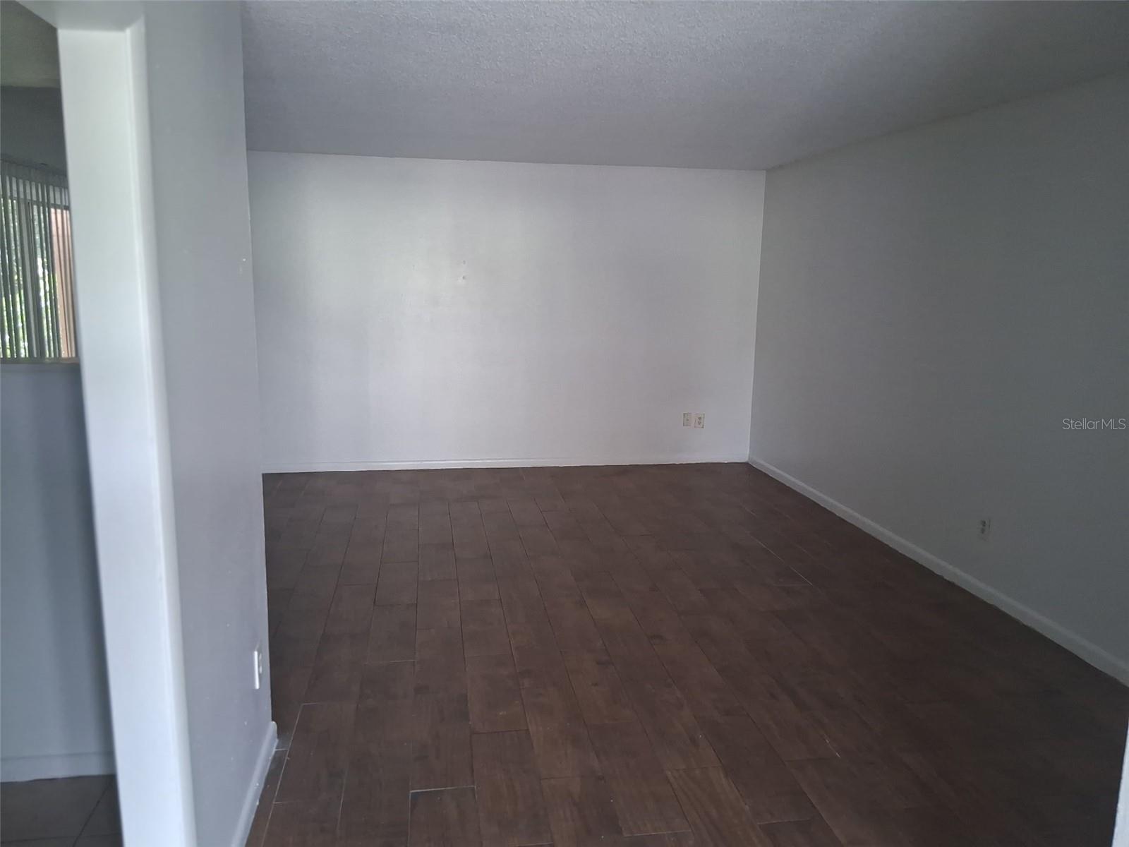 Image 6 of 10 For 7356 Balboa Drive 7356