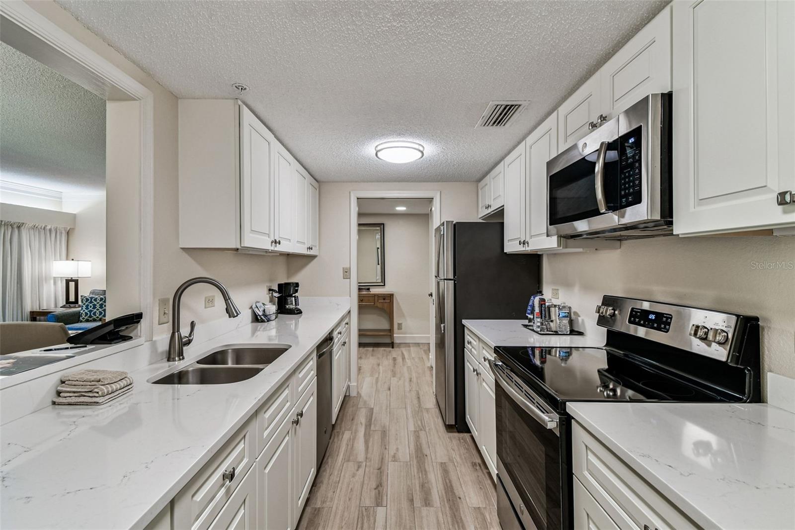 Image 8 of 70 For 36750 Us Highway 19 N 18208