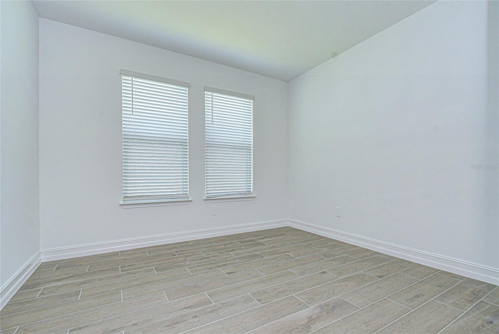 Image 16 of 59 For 9438 Gladsome Drive