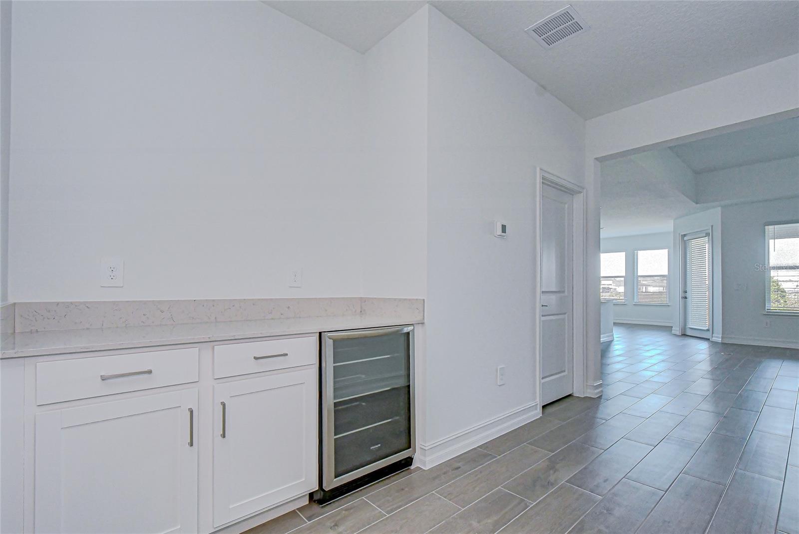 Image 23 of 59 For 9438 Gladsome Drive