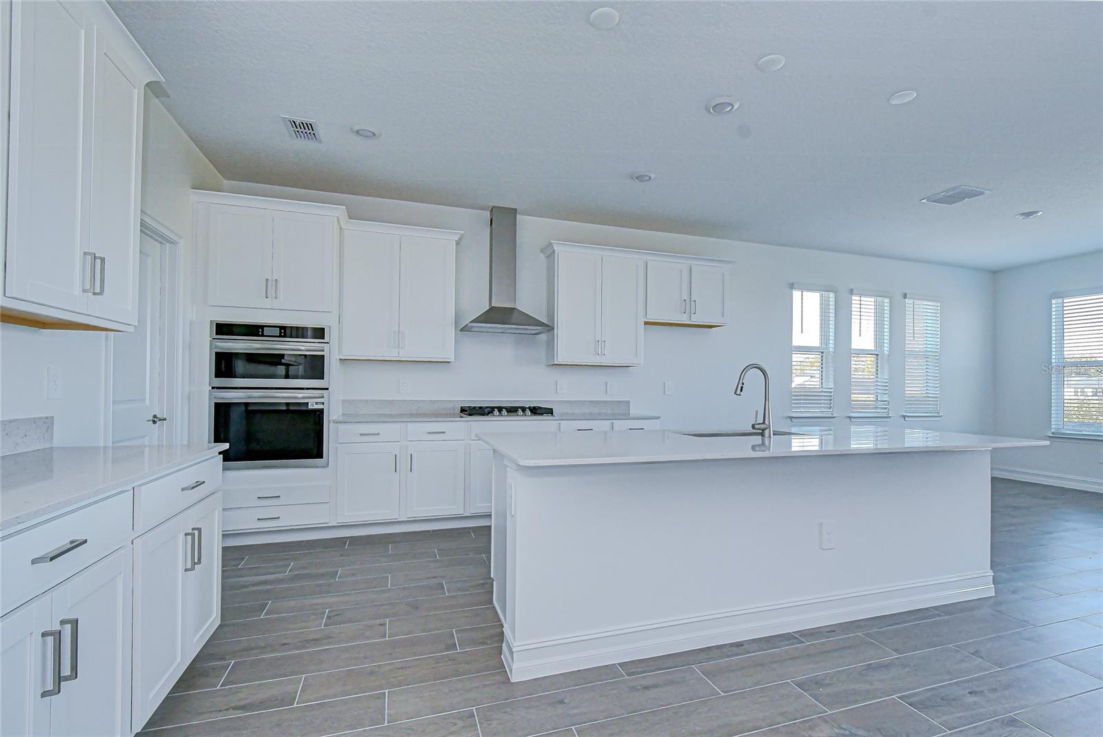 Image 26 of 59 For 9438 Gladsome Drive