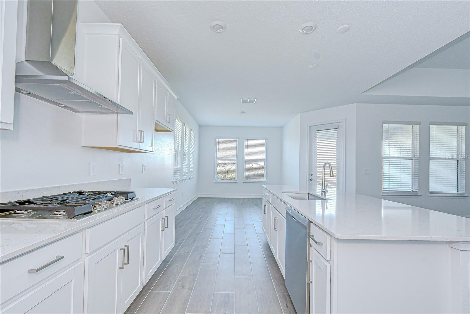 Image 31 of 59 For 9438 Gladsome Drive