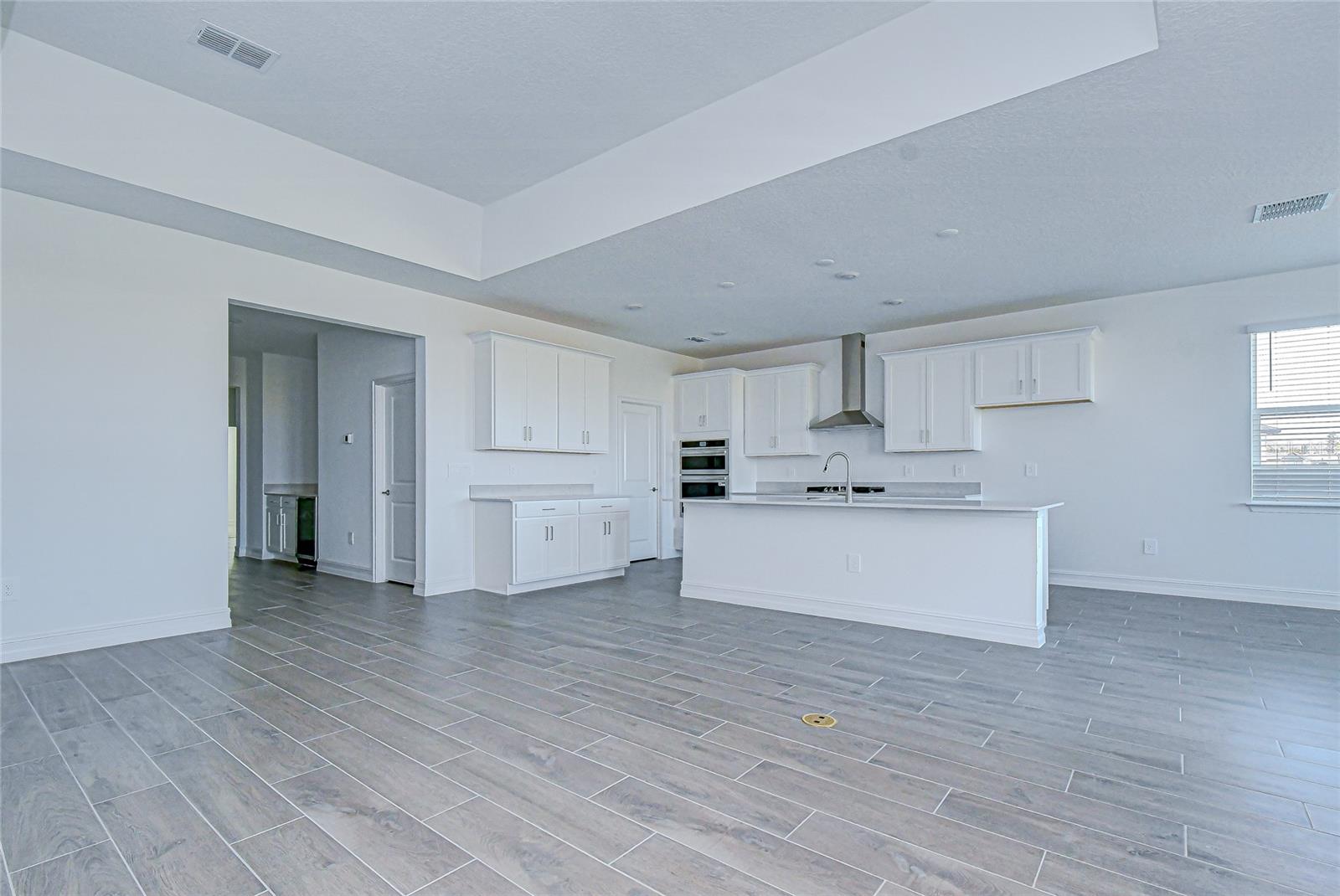 Image 35 of 59 For 9438 Gladsome Drive