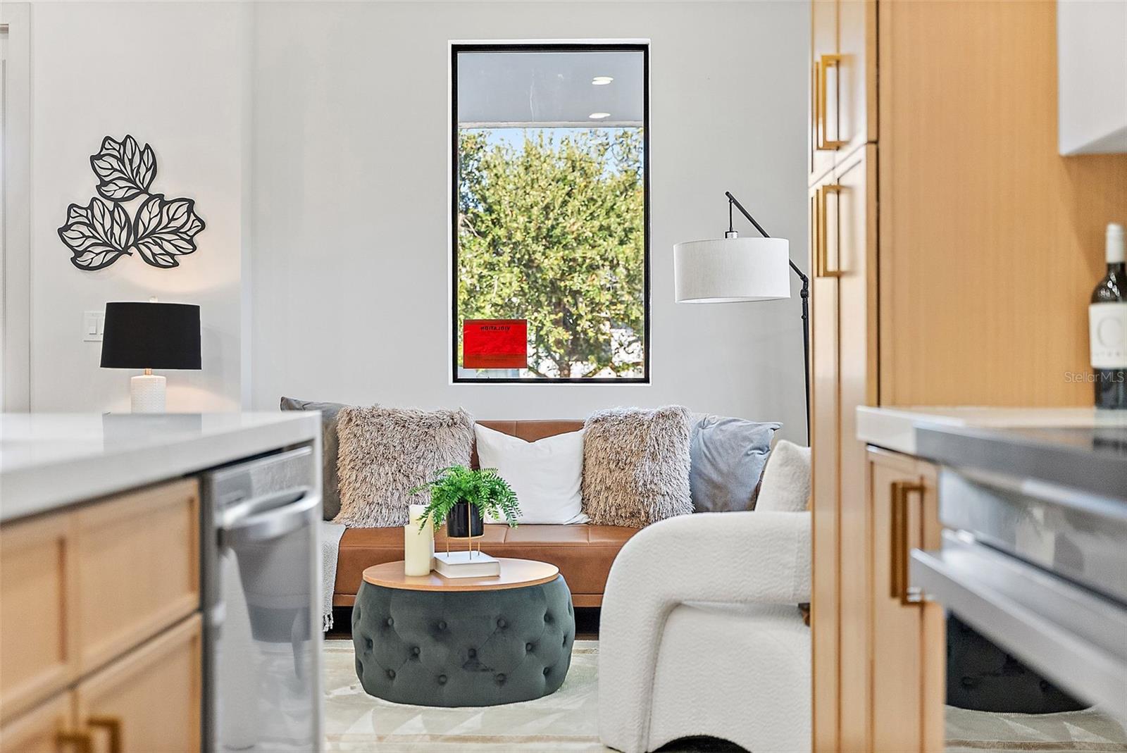 Image 14 of 37 For 2320 North B Street