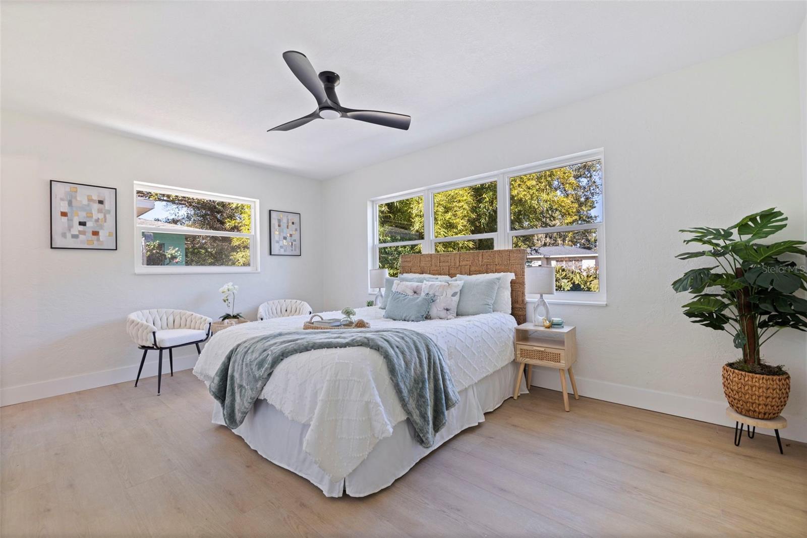 Image 18 of 35 For 5818 19th Avenue S