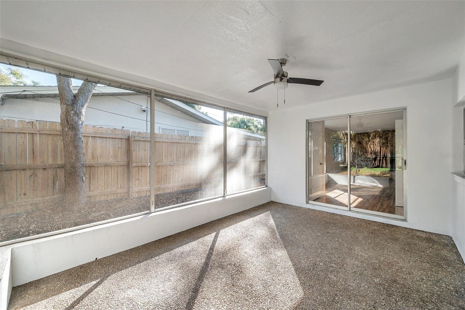 Image 36 of 42 For 1995 Meadow Drive