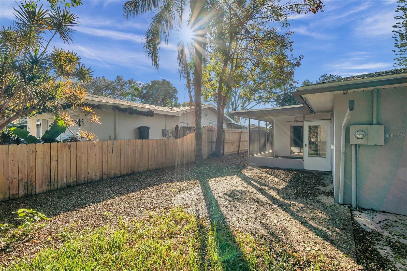 Image 37 of 42 For 1995 Meadow Drive