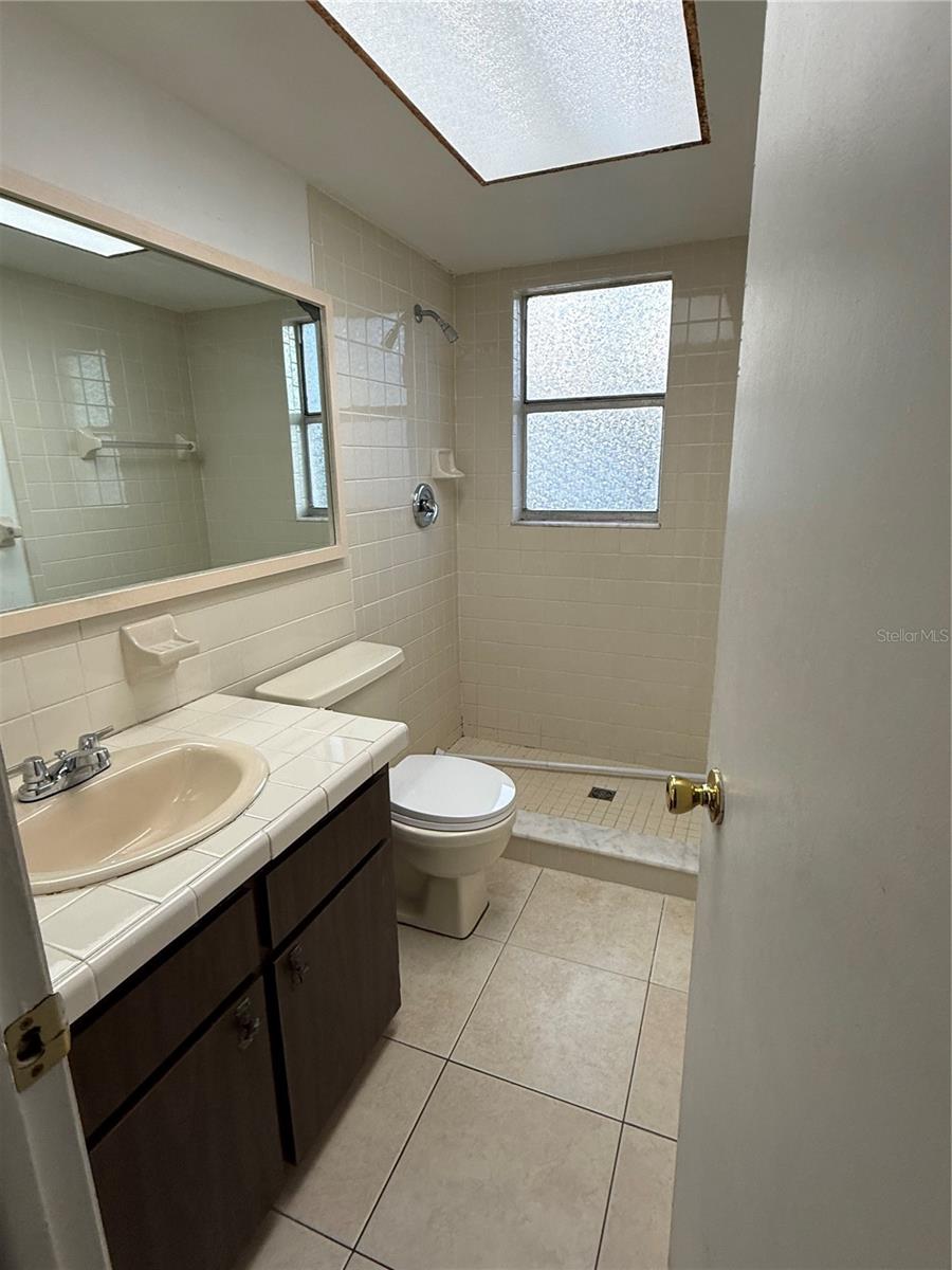 Image 9 of 12 For 9007 Spring Hill Drive