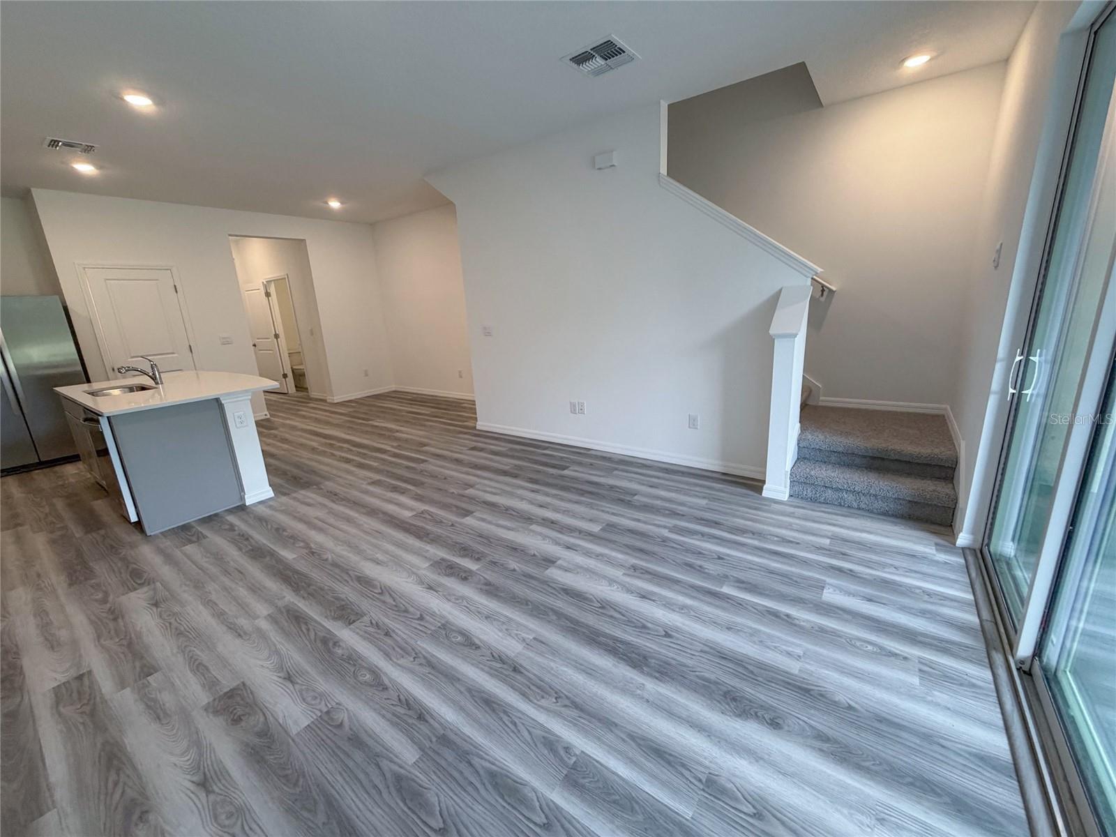 Image 18 of 53 For 11367 Velvet Apricot Drive