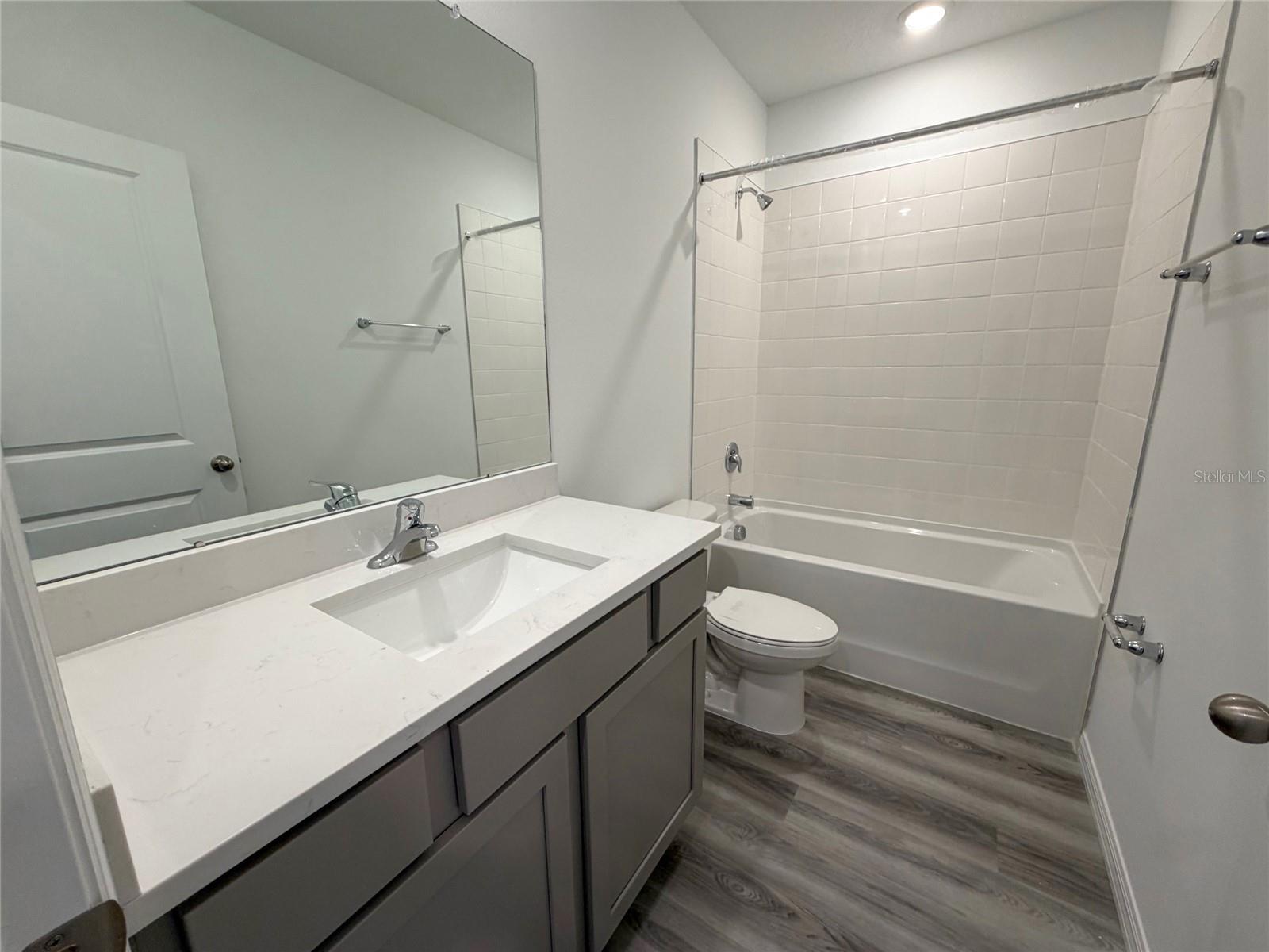 Image 34 of 53 For 11367 Velvet Apricot Drive