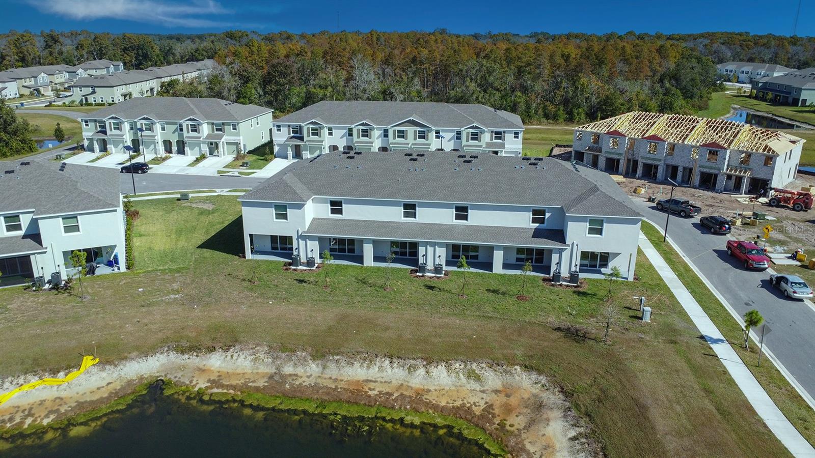 Image 44 of 53 For 11367 Velvet Apricot Drive