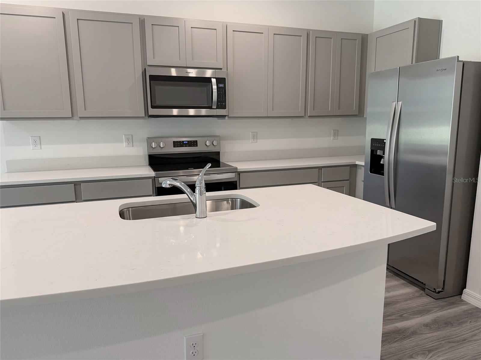 Image 5 of 53 For 11367 Velvet Apricot Drive