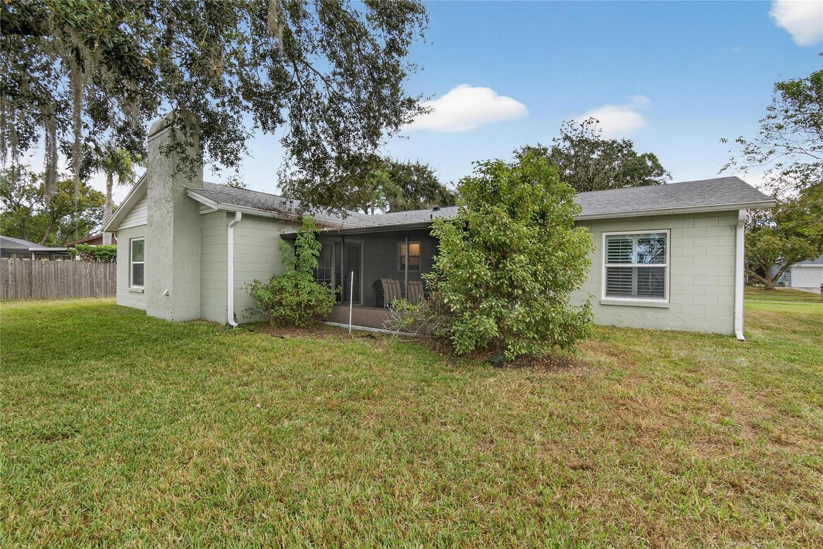 Image 24 of 30 For 5012 Oakshire Drive