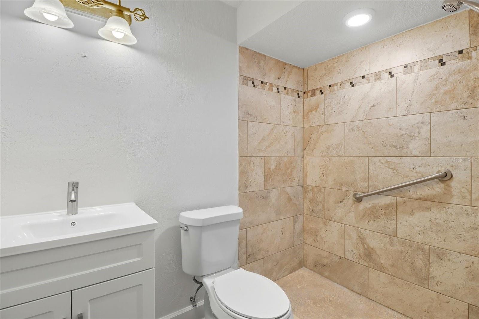 Image 26 of 39 For 4737 Sawmill Way