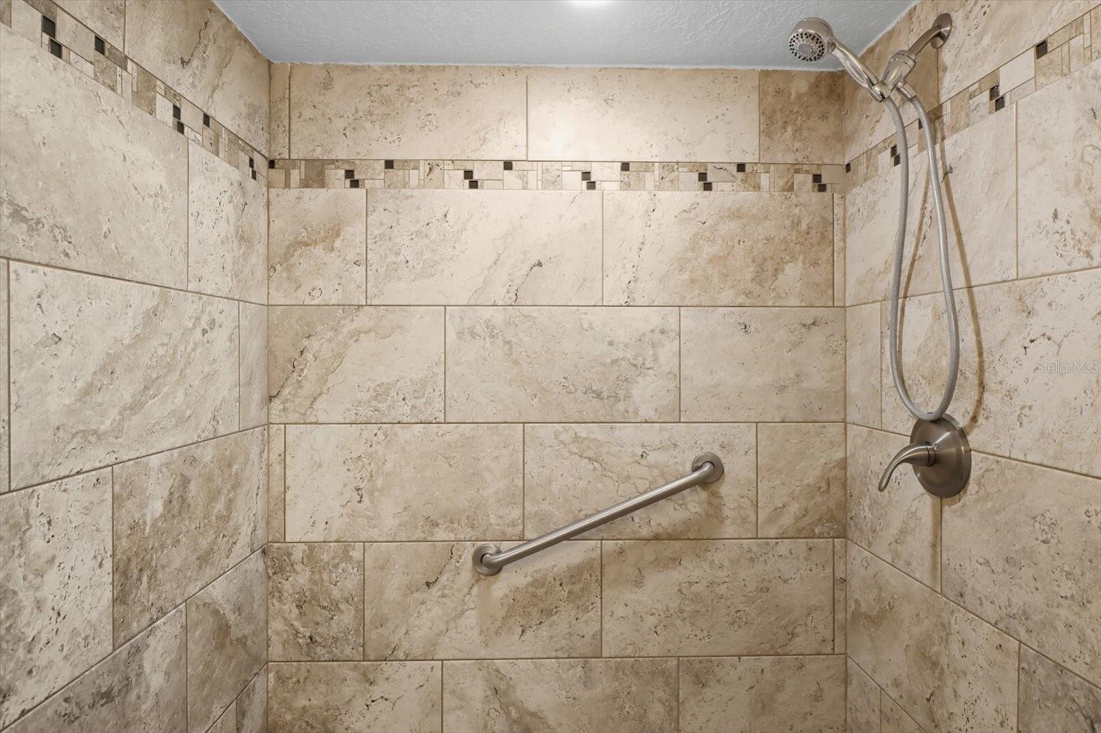 Image 27 of 39 For 4737 Sawmill Way