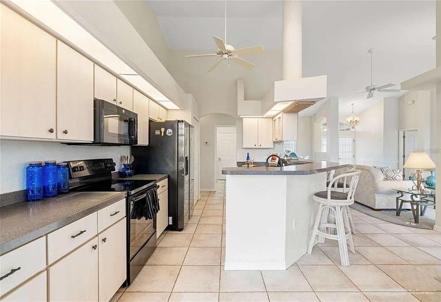 Image 15 of 51 For 5430 Almar Drive