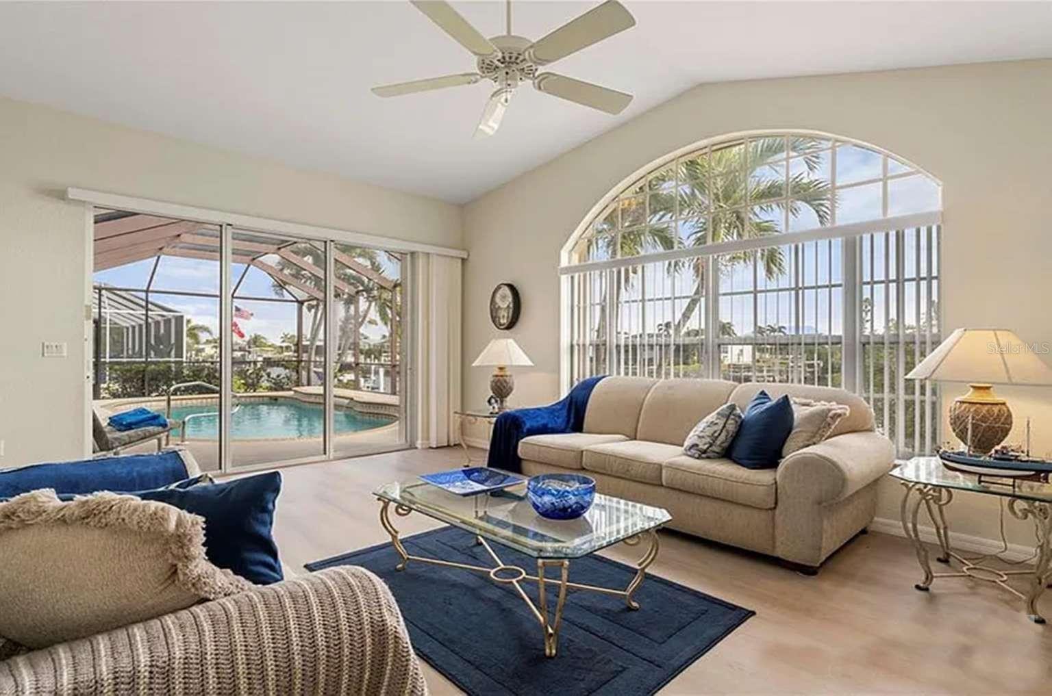 Image 19 of 51 For 5430 Almar Drive