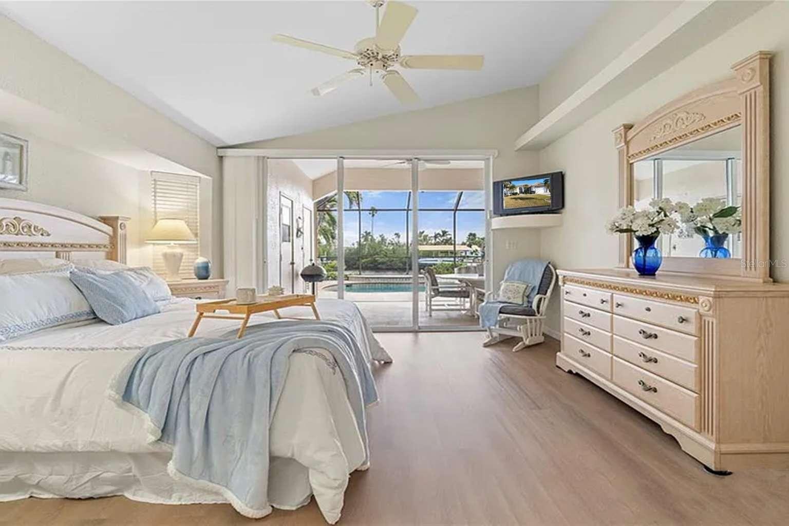 Image 21 of 51 For 5430 Almar Drive