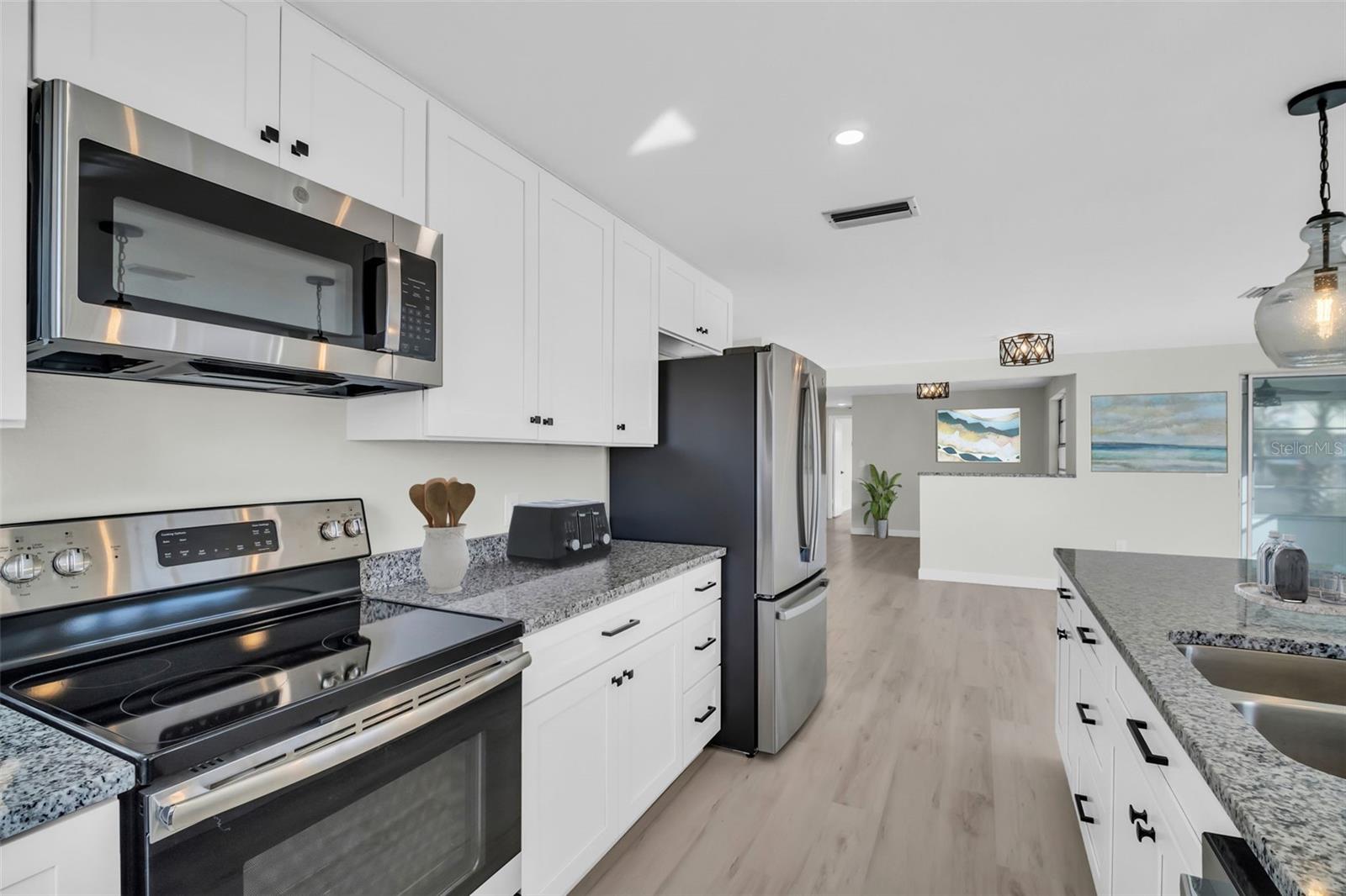 Image 18 of 38 For 6450 Tralee Avenue