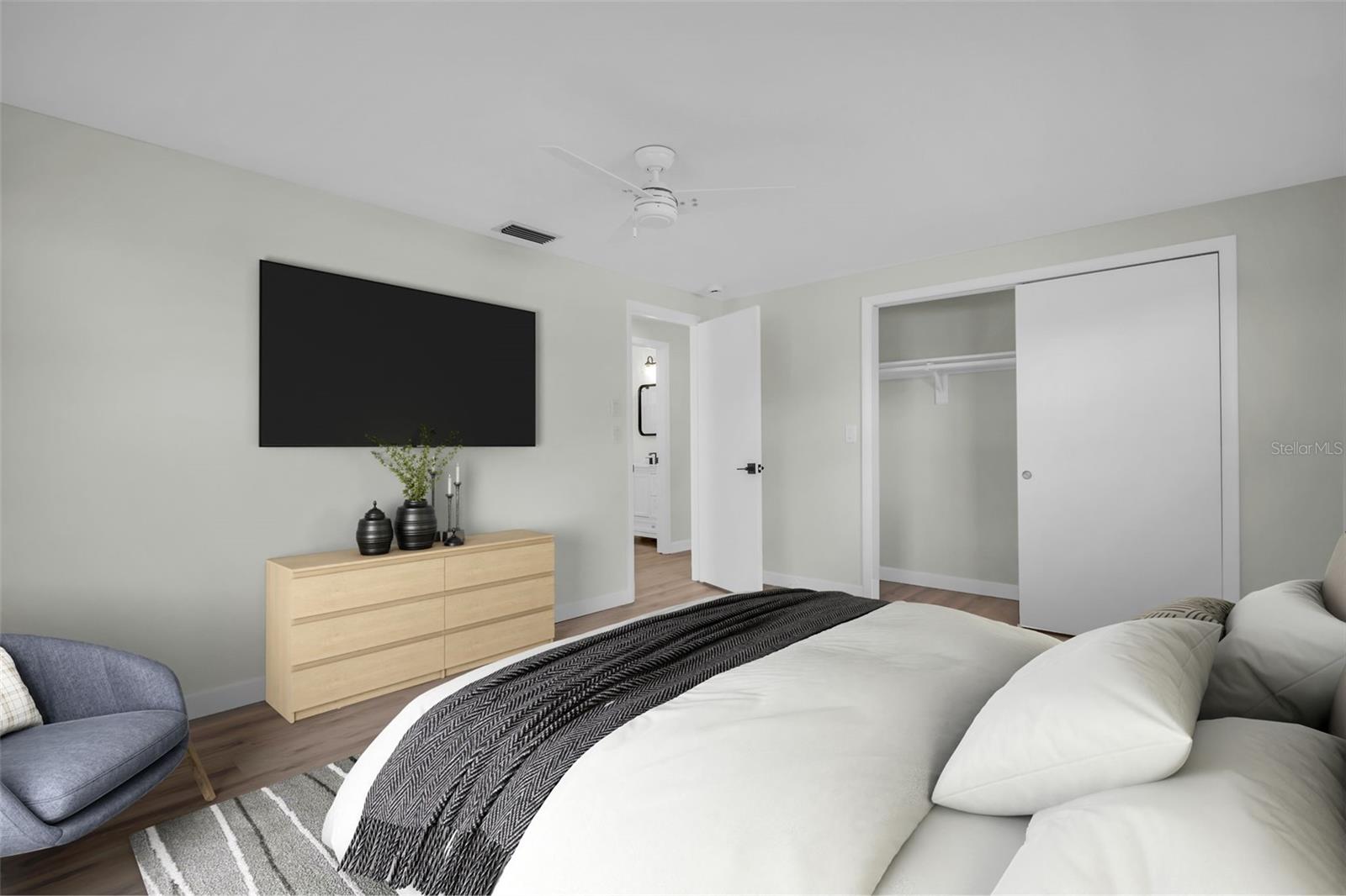 Image 23 of 38 For 6450 Tralee Avenue