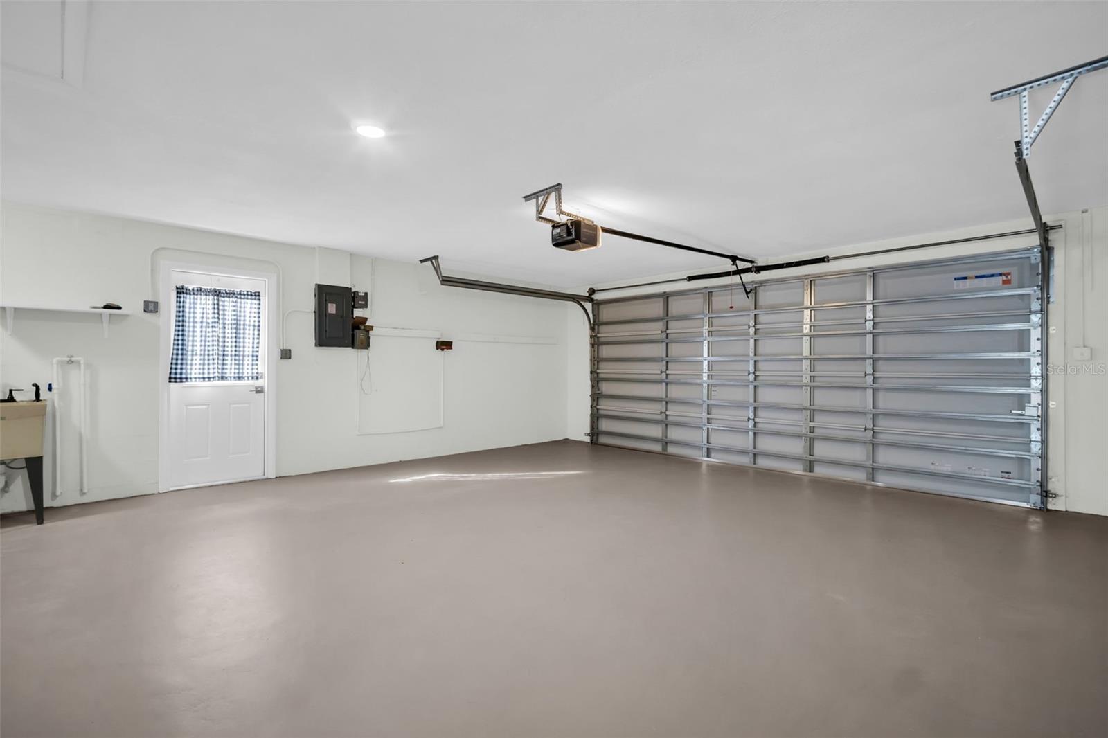 Image 35 of 38 For 6450 Tralee Avenue