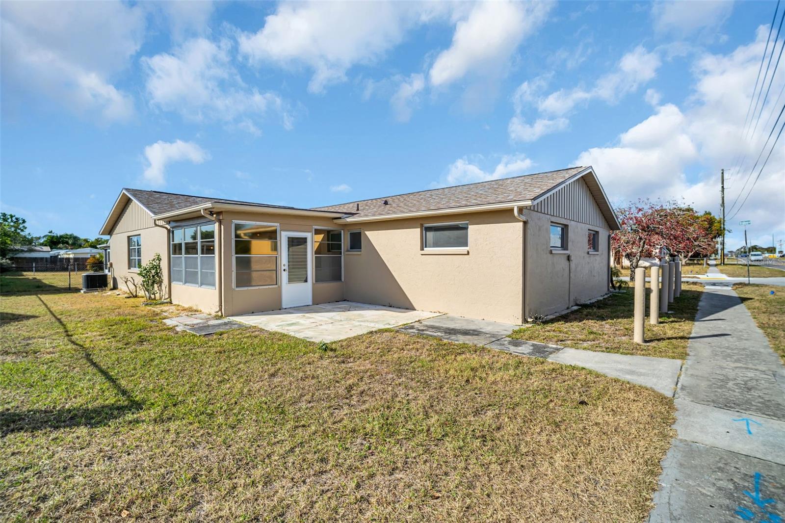 Image 36 of 38 For 6450 Tralee Avenue