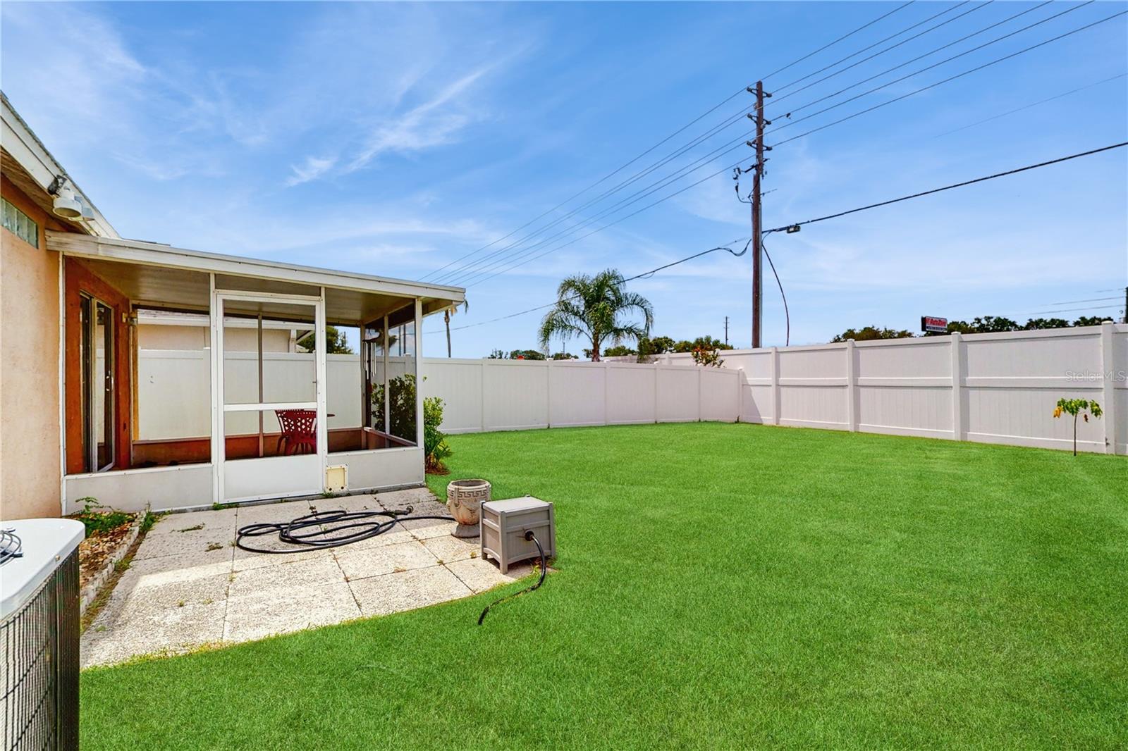 Image 22 of 23 For 22543 Saint Thomas Circle