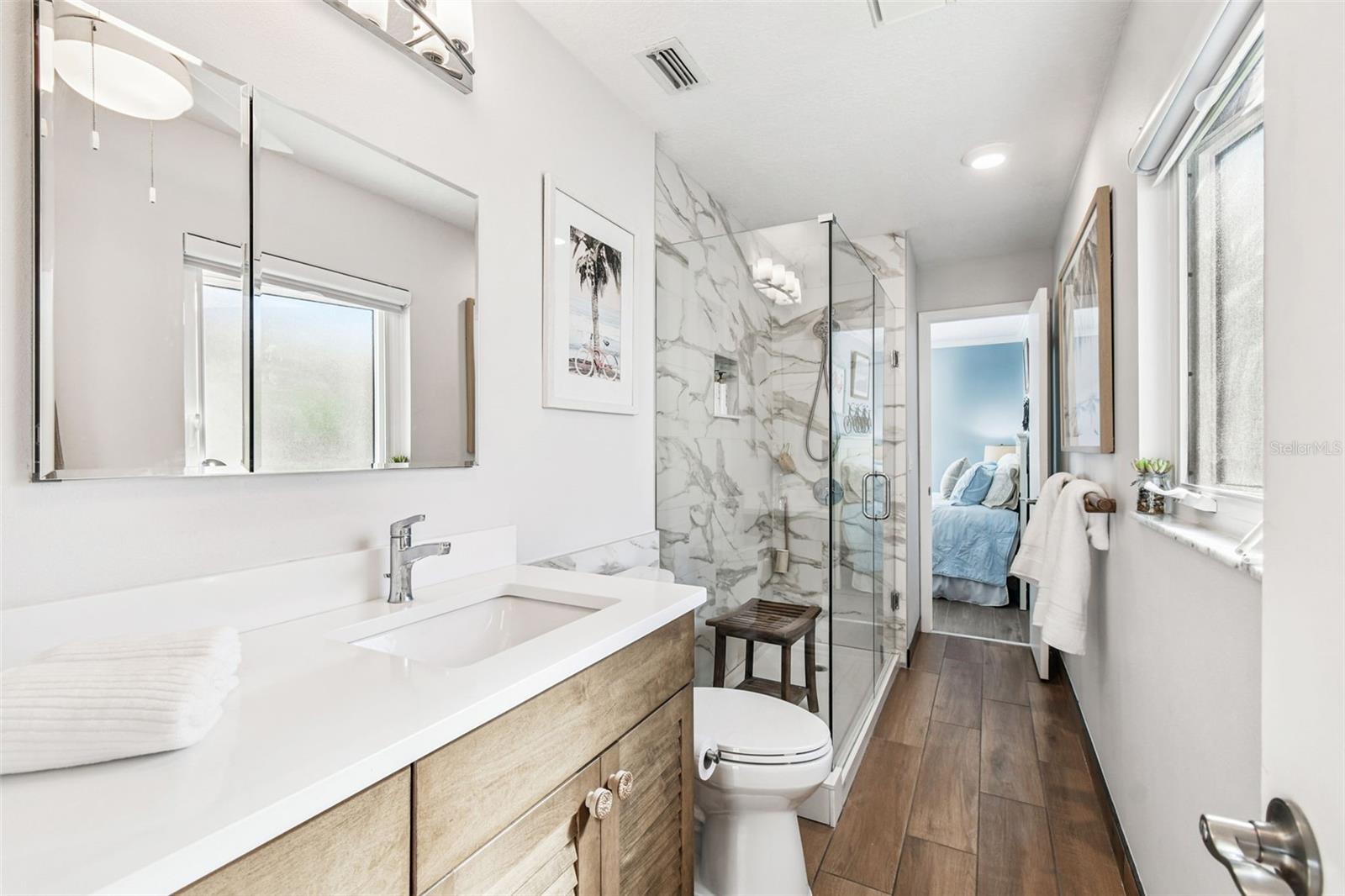 Listing photo id 12 for 11539 Scotch Pine Drive