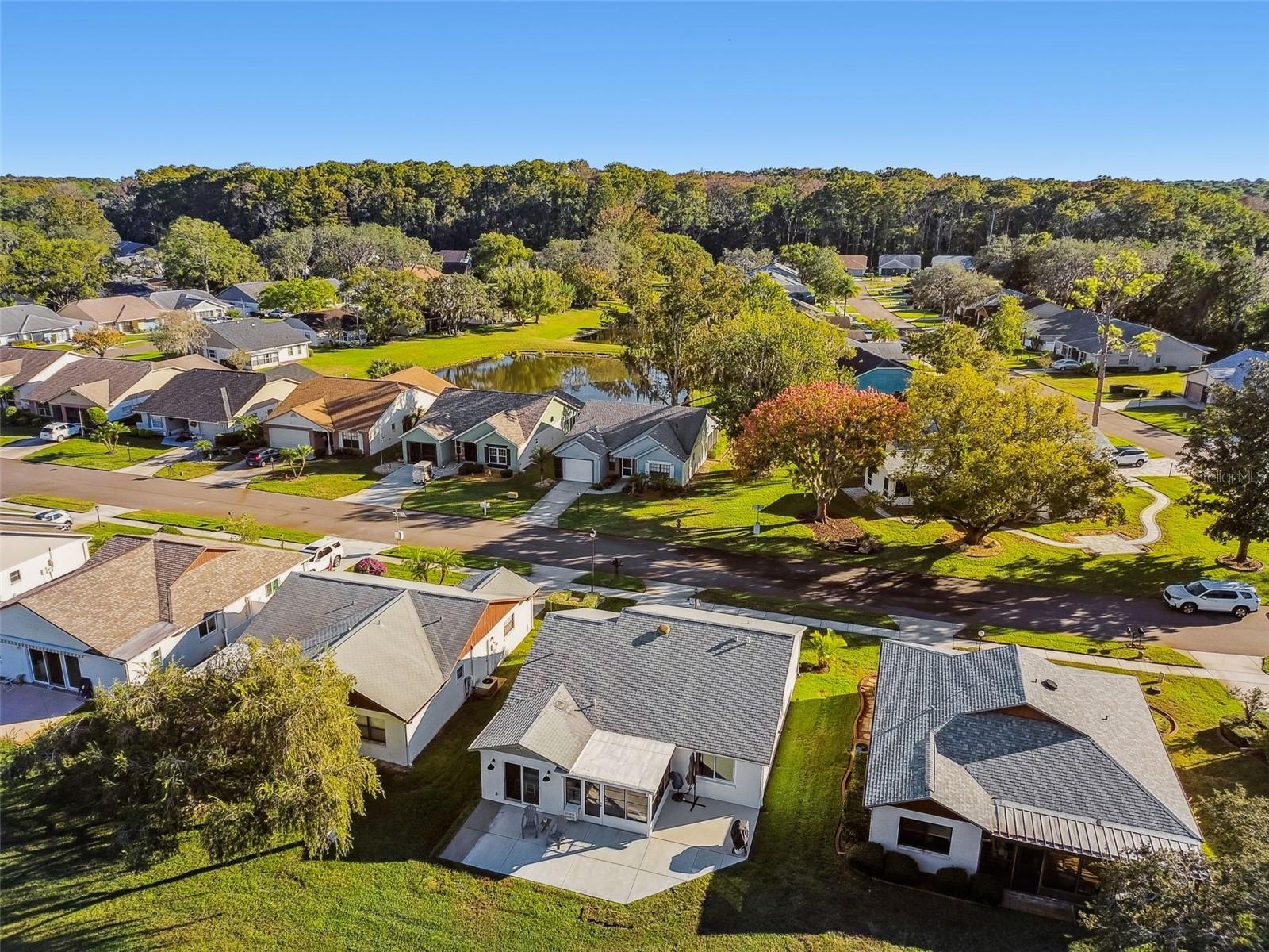 Listing photo id 27 for 11539 Scotch Pine Drive