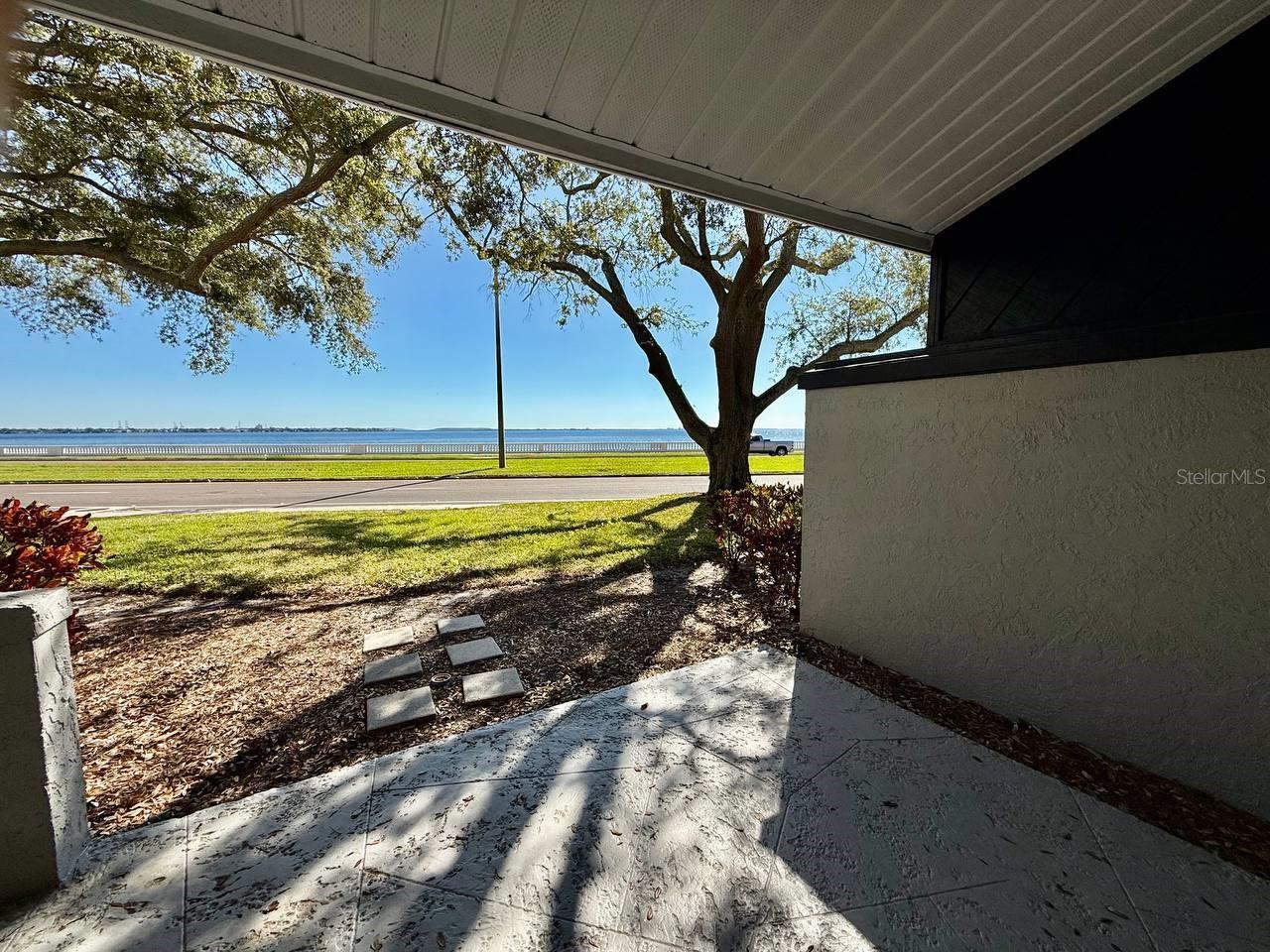 Image 18 of 31 For 2809 Bayshore Boulevard