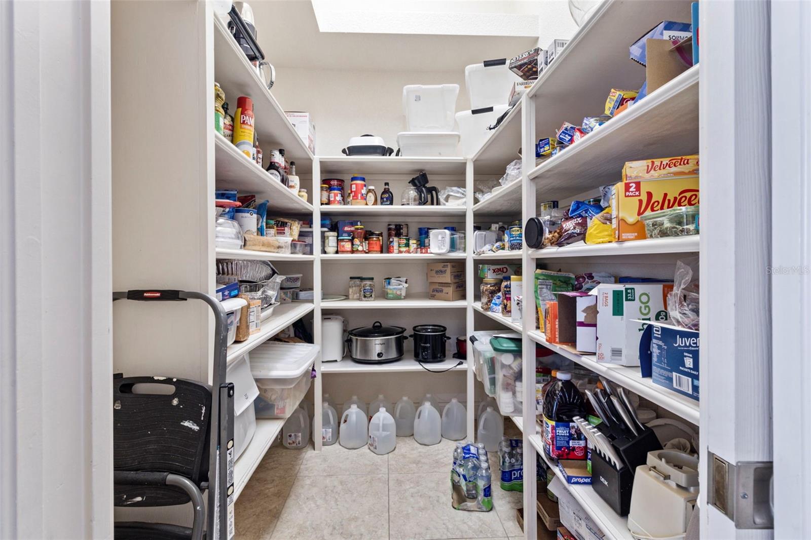 Image 17 of 71 For 5323 Early Terrace