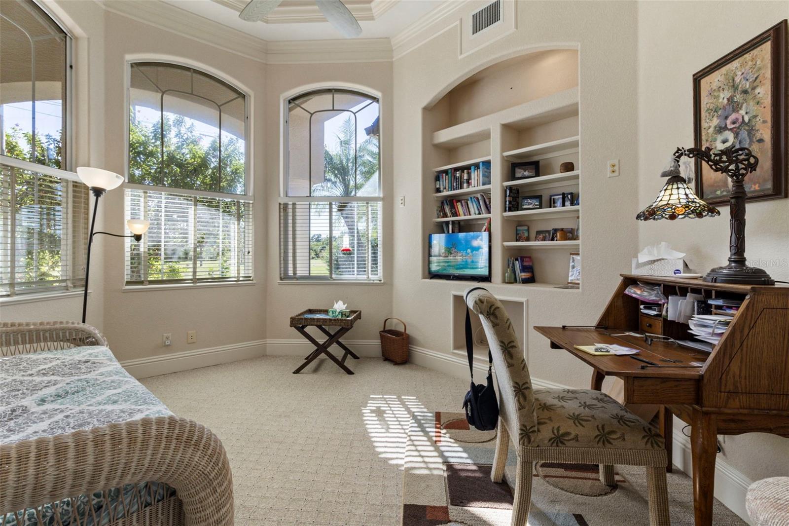 Image 25 of 71 For 5323 Early Terrace