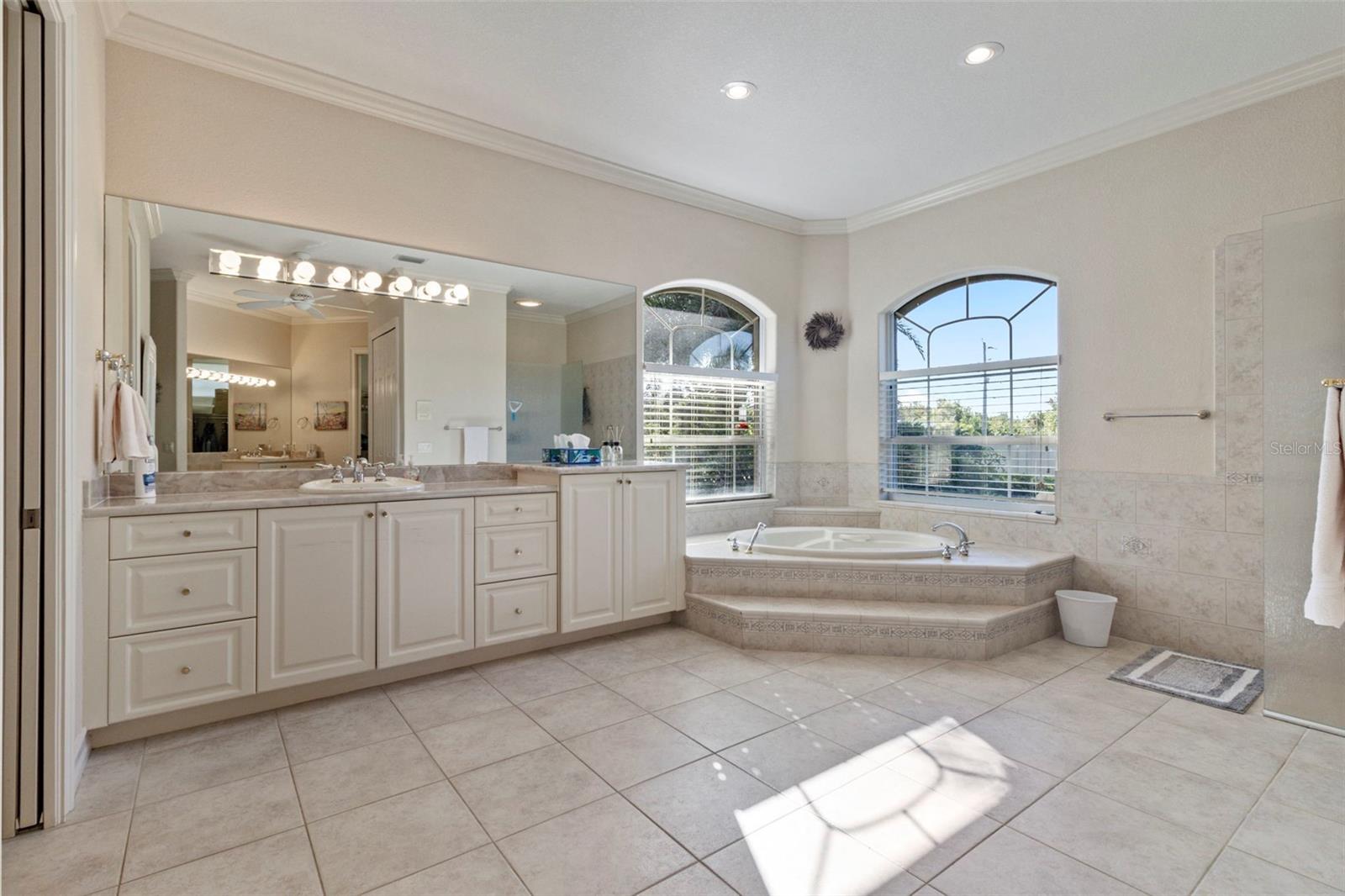 Image 32 of 71 For 5323 Early Terrace